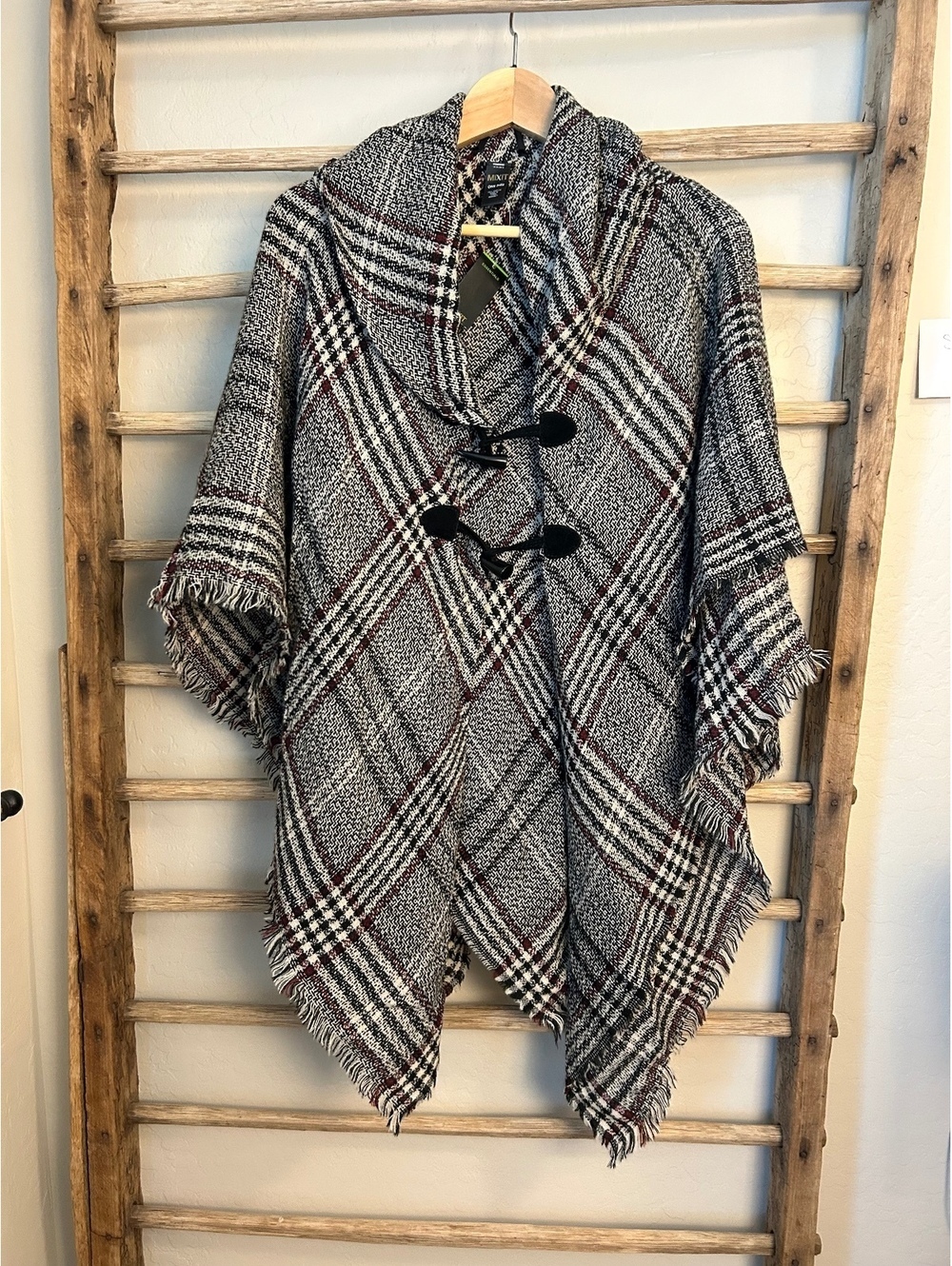 Mixit One Size Plaid Acrylic Poncho with Toggle Closures